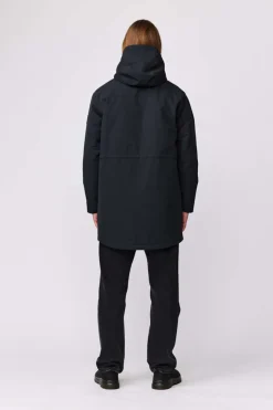 Makia Glacier Parka Black