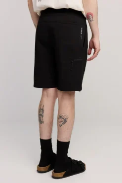 Makia Kasper Shorts Black