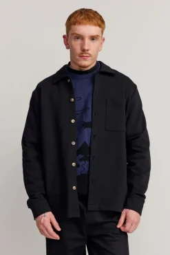 Makia Process Overshirt Black