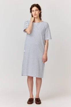 Makia Woman Helsingholm Dress White/Navy
