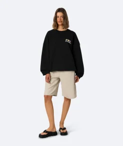 On Vacation Holiday Service Sweatshirt Black