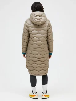 Peak Performance Helium Down Coat Avid Beige