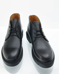 Sneaky Steve Place Black